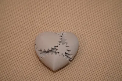 gallery_alt_heart